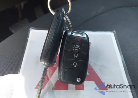 2016 Kia Soul z USA, uszkodzony, nr VIN KNDJN2A22G7303039